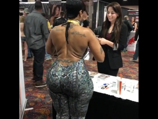 perfect view cherokee d ass big tits huge ass mature